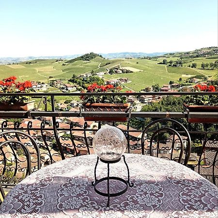 Teresa Al Belvedere Rooms&Holidayapartments Camere&Appartamenti Castellinaldo Exteriör bild