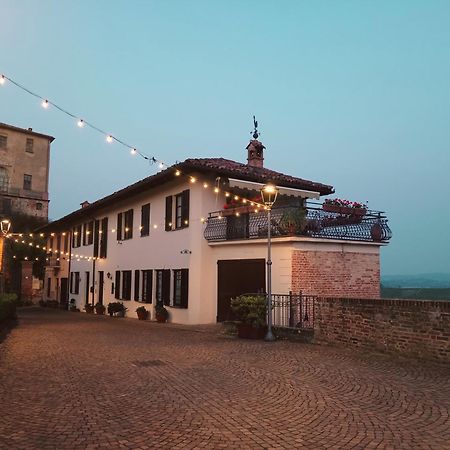 Teresa Al Belvedere Rooms&Holidayapartments Camere&Appartamenti Castellinaldo Exteriör bild