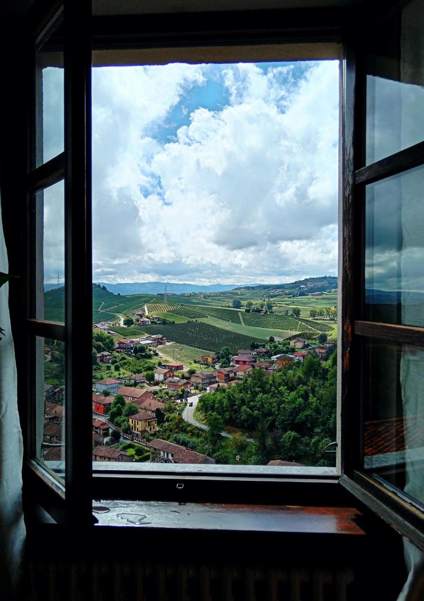 Teresa Al Belvedere Rooms&Holidayapartments Camere&Appartamenti Castellinaldo Exteriör bild